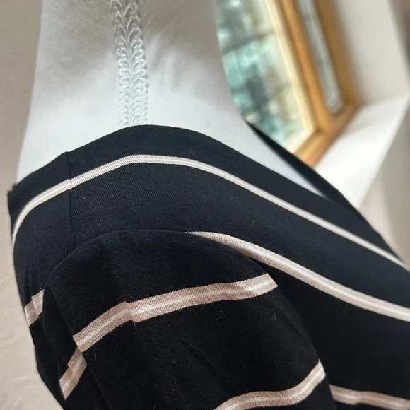 White House Black Market Black White Tan Striped Long Sleeve Dress Size 4 - Picture 9 of 11